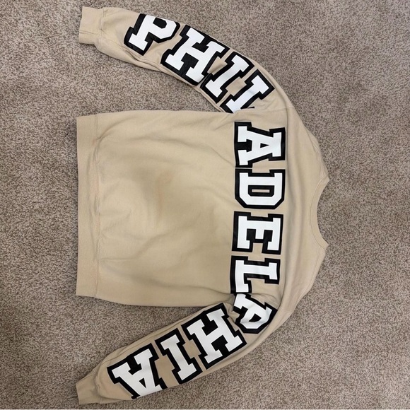 Gildan Tops - Gildan Beige Crewneck Sweatshirt with Black & White Sleeve Lettering